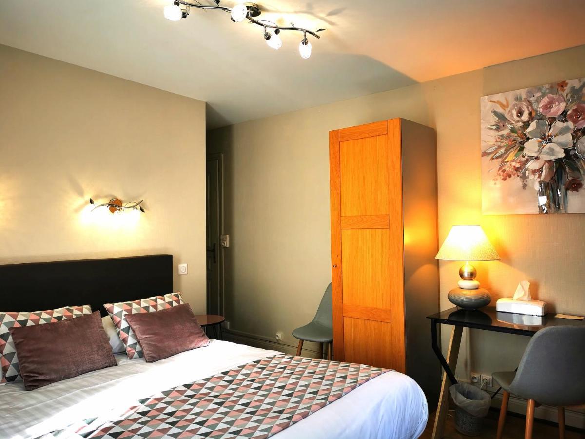 Logis La Sapiniere Hotel Remilly-Aillicourt ภายนอก รูปภาพ